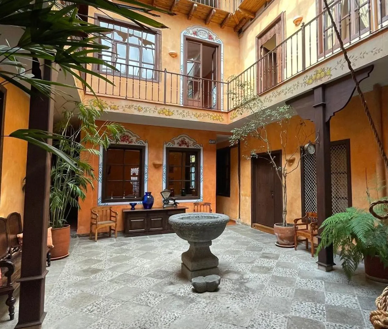 ****  Hotel Nass Casa Del Aguila Cuenca Ekvádor