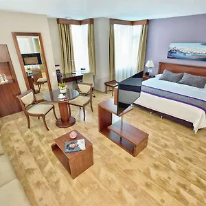 Mercure Alameda 5* Quito