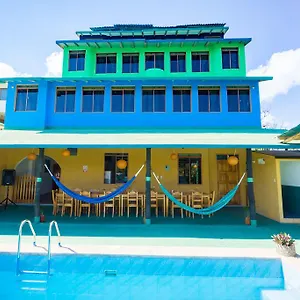 galapagos-verde-azul.puertoayorahotels.com/